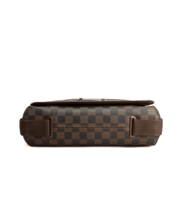  – (ex)bags