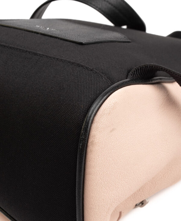  – (ex)bags