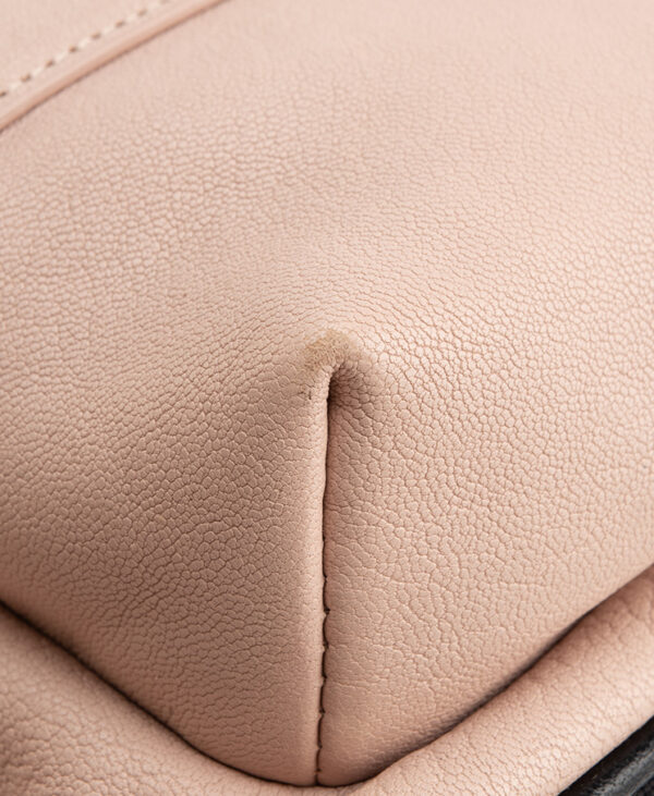  – (ex)bags