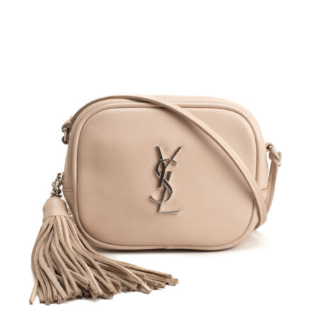  – (ex)bags