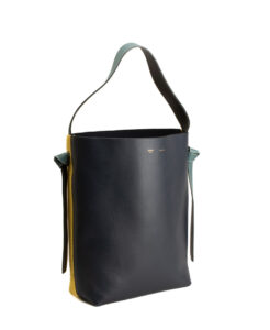  – (ex)bags