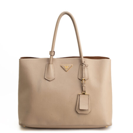  – (ex)bags