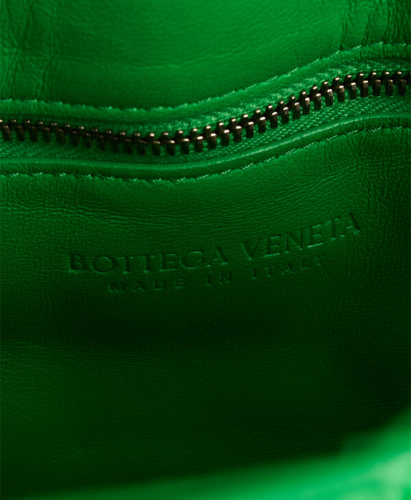 Bottega Veneta Classic Cassette – (ex)bags