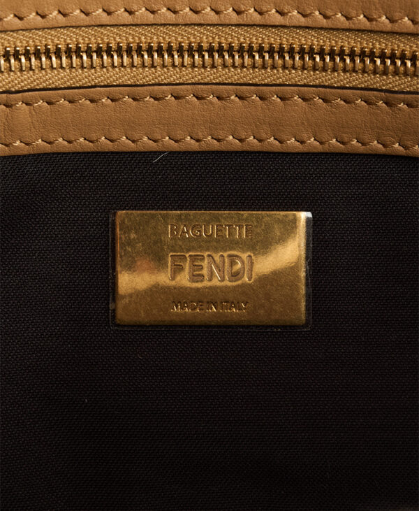 Fendi Baguette NM Medium – (ex)bags