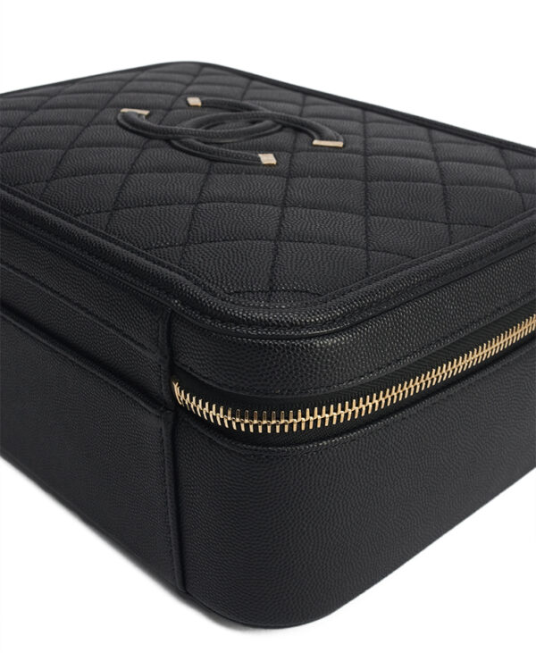 Chanel Filigree Vanity Case Large – (ex)bags