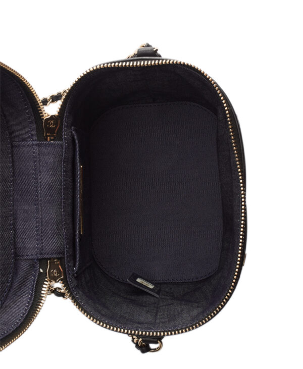 Chanel CC Vanity Case With Chain – (ex)bags