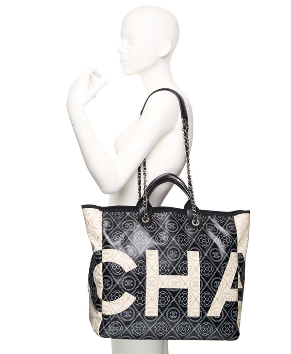 Chanel Camellia Shopping Tote Medium – (ex)bags