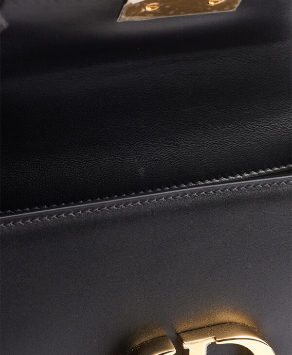 Dior 30 Montaigne Mini – (ex)bags