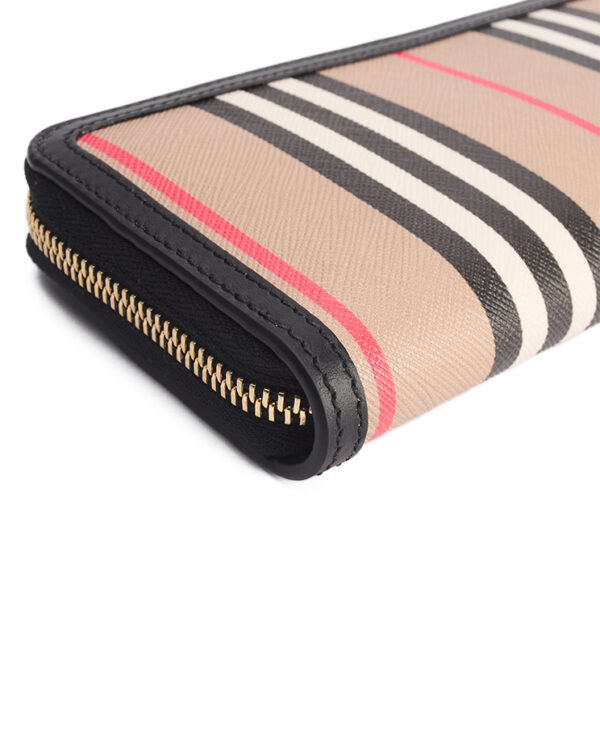 Burberry Zip Around Continental Wallet – (ex)bags