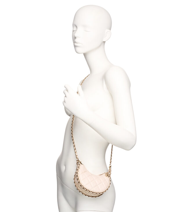 Chanel Half Moon Hobo Mini – (ex)bags