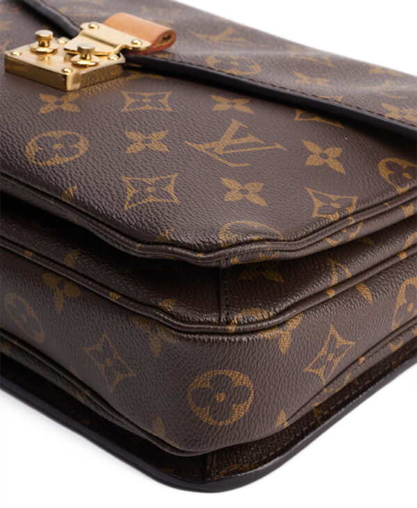 Louis Vuitton Pochette Metis – (ex)bags