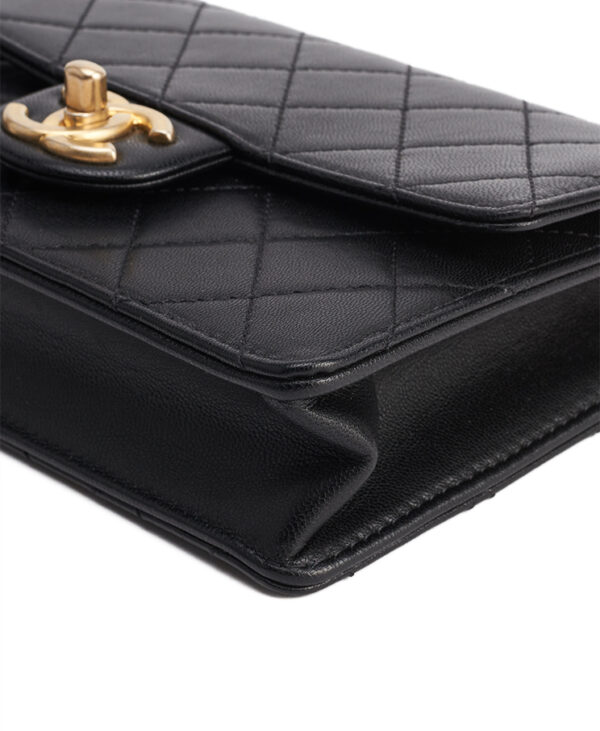 Chanel Crystal Pearl Flap Bag – (ex)bags