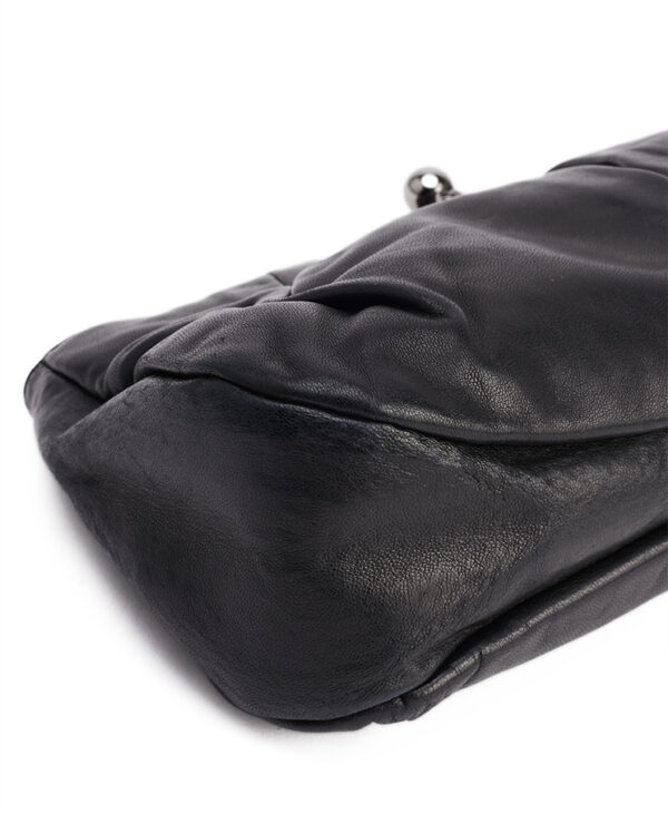 Chanel CC Chain Clutch Bag – (ex)bags
