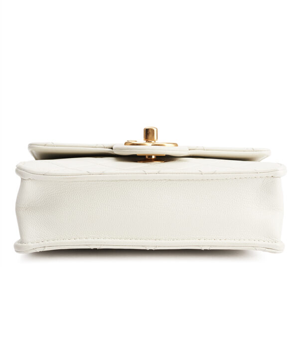 Chanel Crystal Pearl Square Flap Bag – (ex)bags