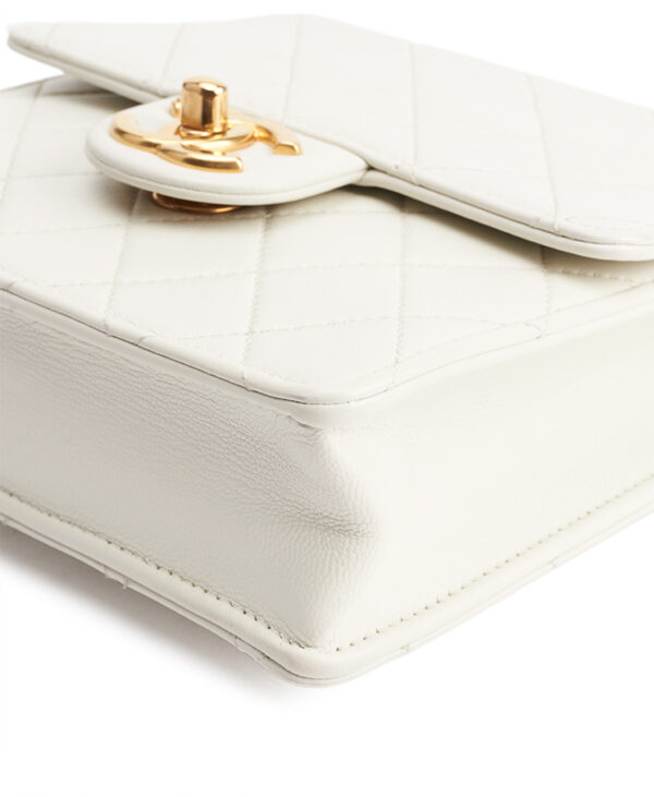 Chanel Crystal Pearl Square Flap Bag – (ex)bags