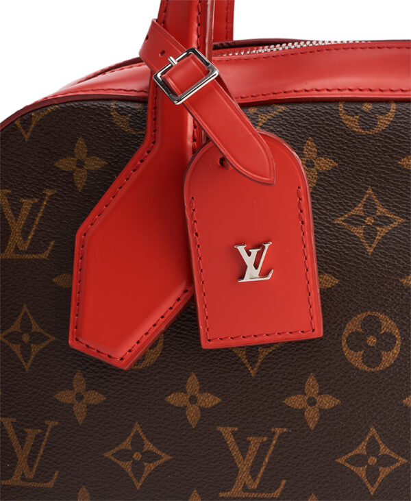 Louis Vuitton Dora PM – (ex)bags