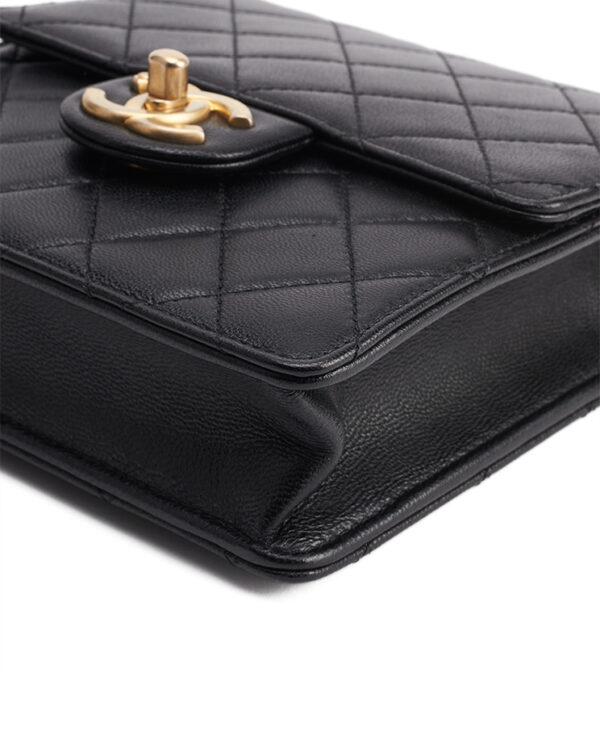 Chanel Crystal Pearl Square Flap Bag – (ex)bags