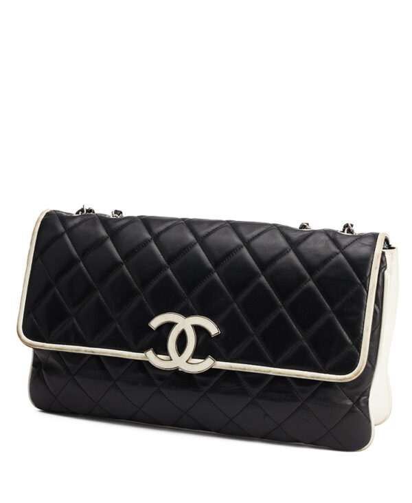 Chanel Divine Flap Bag Large – (ex)bags