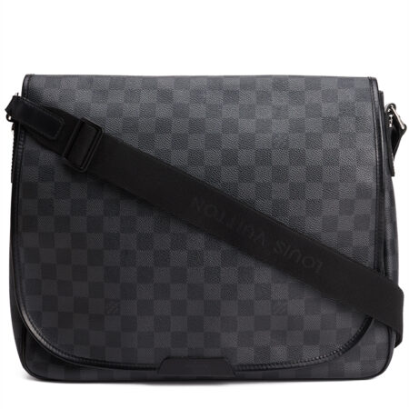 Louis Vuitton Daniel Messenger Bag MM – (ex)bags