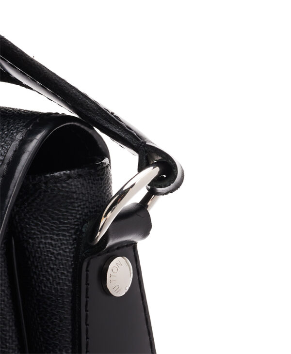 Louis Vuitton Daniel Messenger Bag MM – (ex)bags