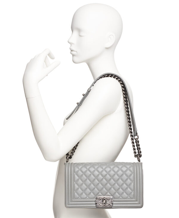 Chanel Boy Old Medium – (ex)bags