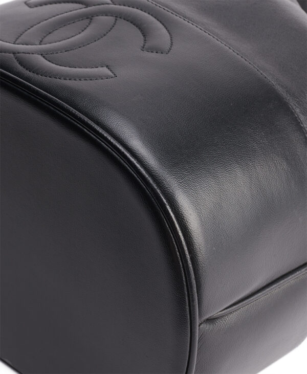 Chanel CC Drawstring Bucket – (ex)bags