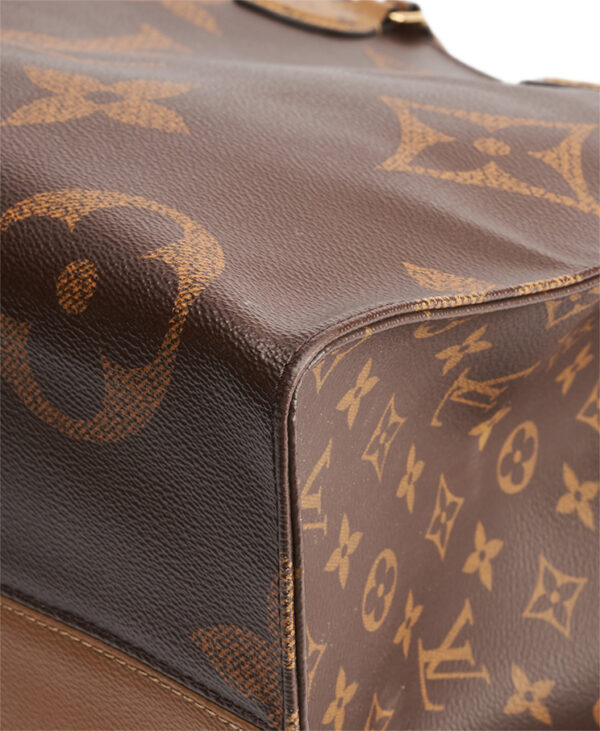Louis Vuitton OnTheGo Tote Reverse Giant GM – (ex)bags