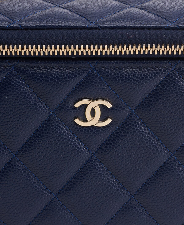 Chanel Vanity Case Classic Small – (ex)bags