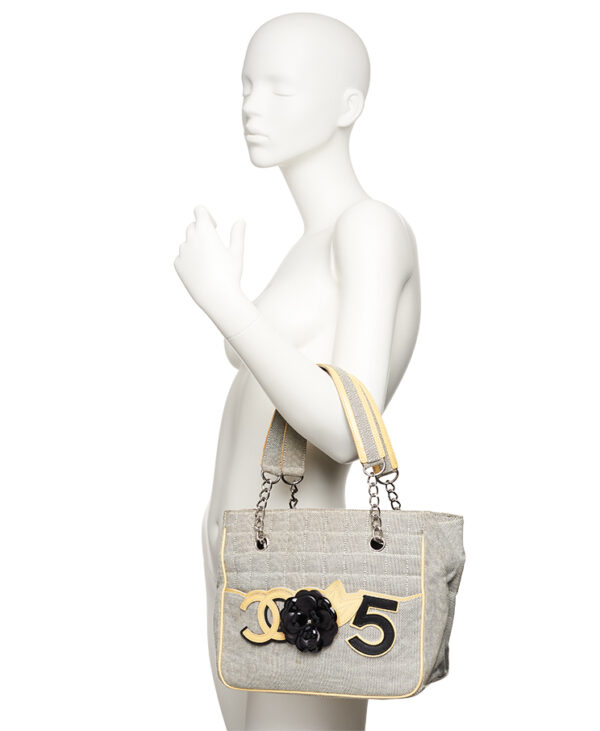 Chanel No.5 Camellia Tote Bag – (ex)bags
