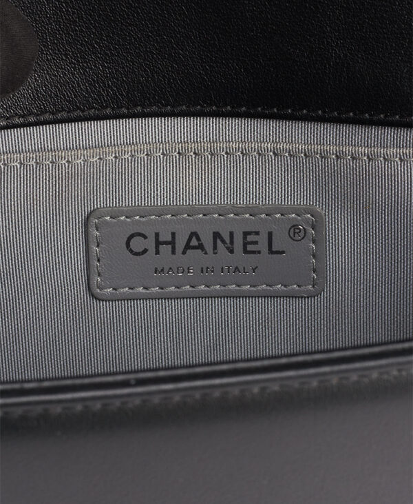 Chanel Boy Old Medium – (ex)bags