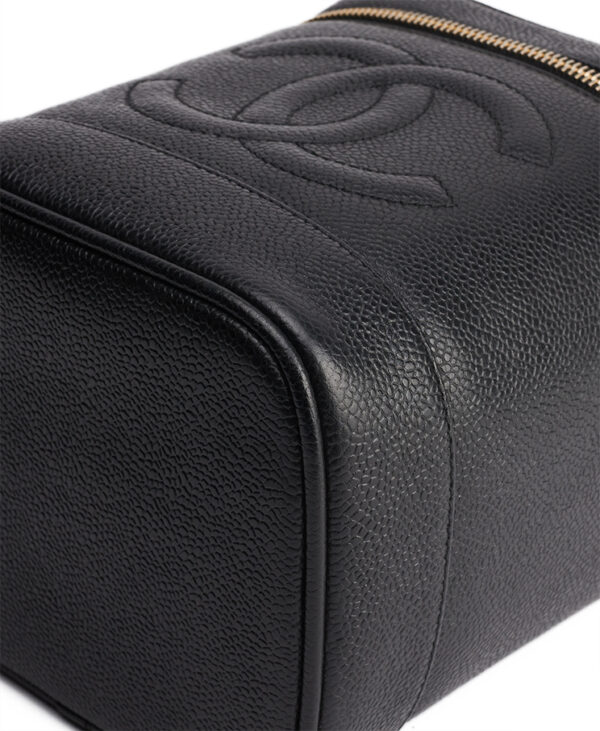 Chanel Timeless CC Vanity Case – (ex)bags