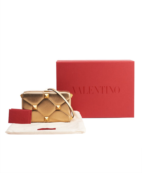 Valentino Garavani Roman Stud Box-Сlutch