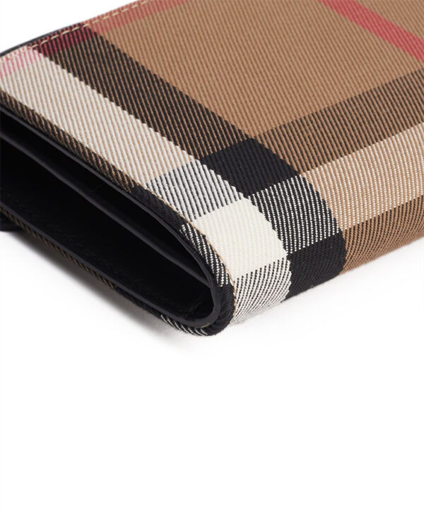Burberry Hannah Envelope Wallet on Strap – (ex)bags