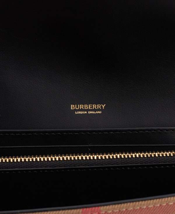 Burberry Hannah Envelope Wallet on Strap – (ex)bags