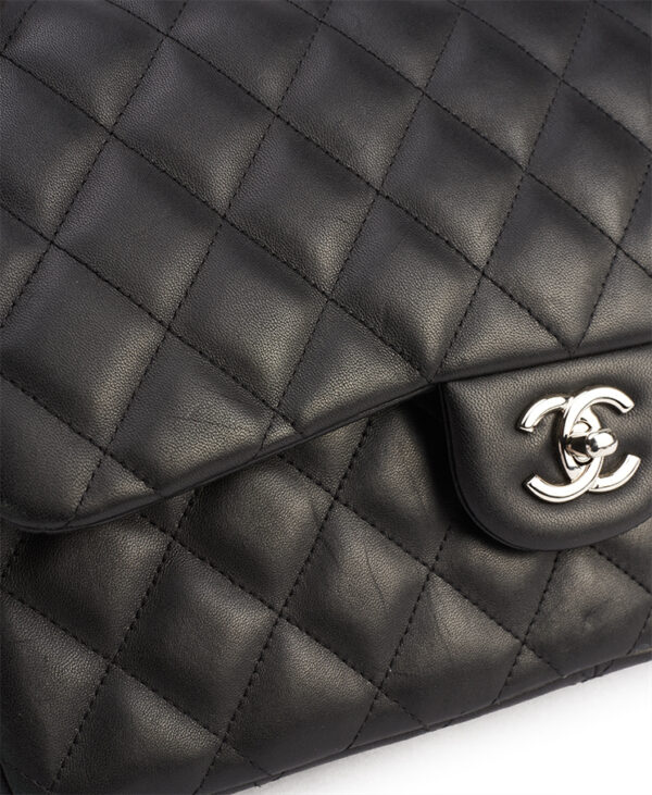 Chanel Classic Double Flap Jumbo