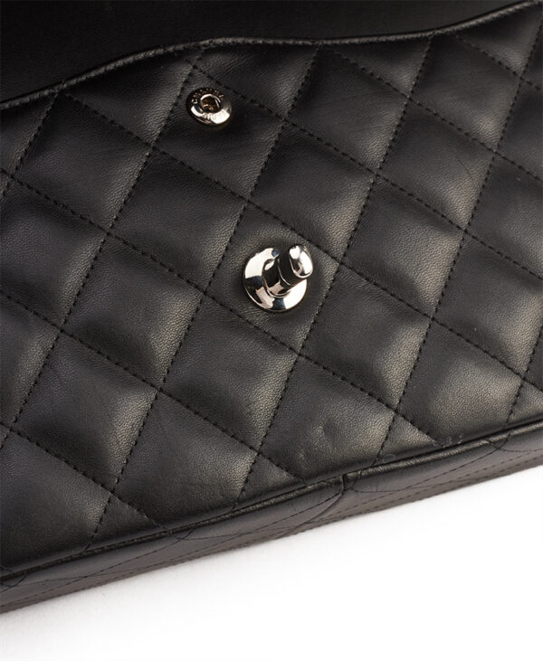 Chanel Classic Double Flap Jumbo