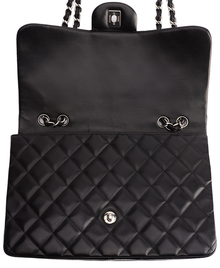 Chanel Classic Single Flap Bag Jumbo