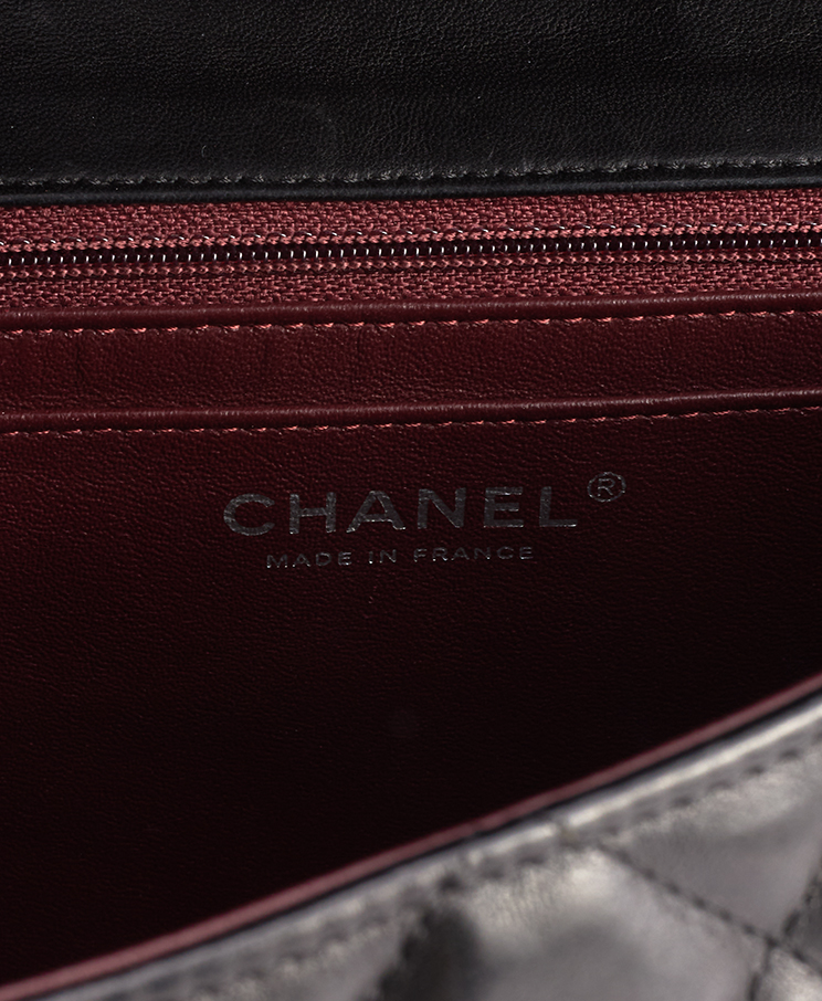 Chanel Classic Single Flap Bag Jumbo