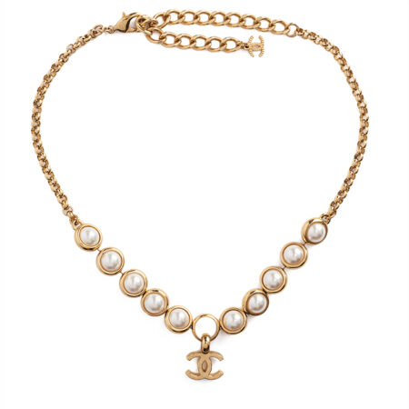 Chanel CC Pearl Necklace