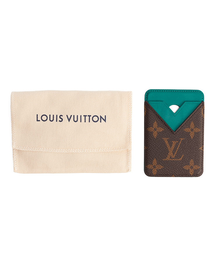 Louis Vuitton Magnetic Credit Card Holder