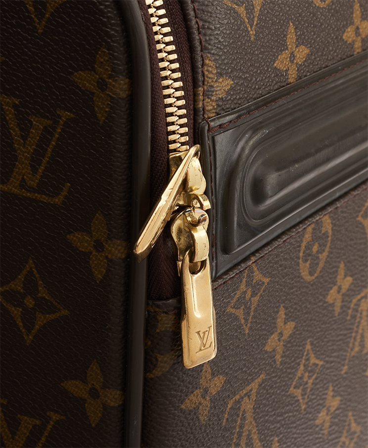 Louis Vuitton Pégase 50