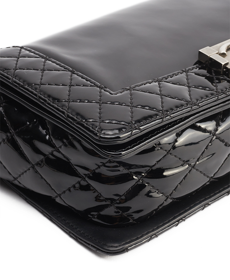 Chanel Boy Old Medium