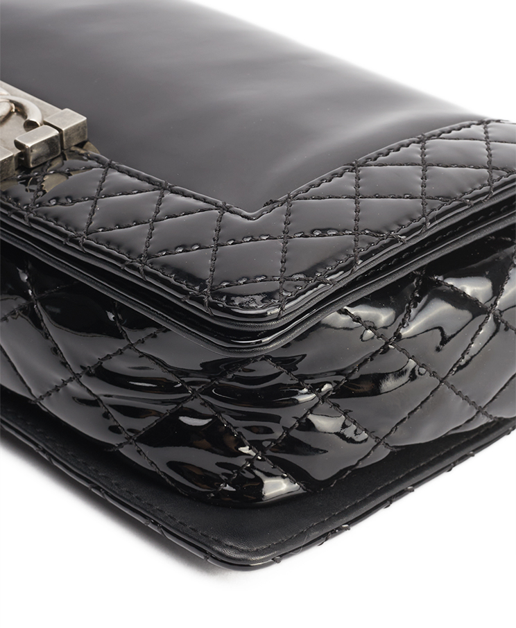 Chanel Boy Old Medium