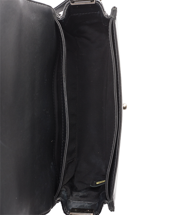 Chanel Boy Old Medium