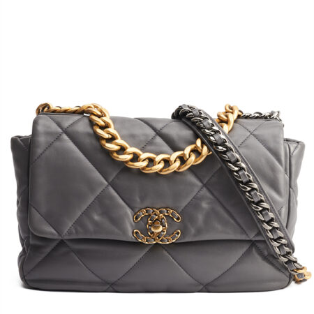 Chanel 19 Large