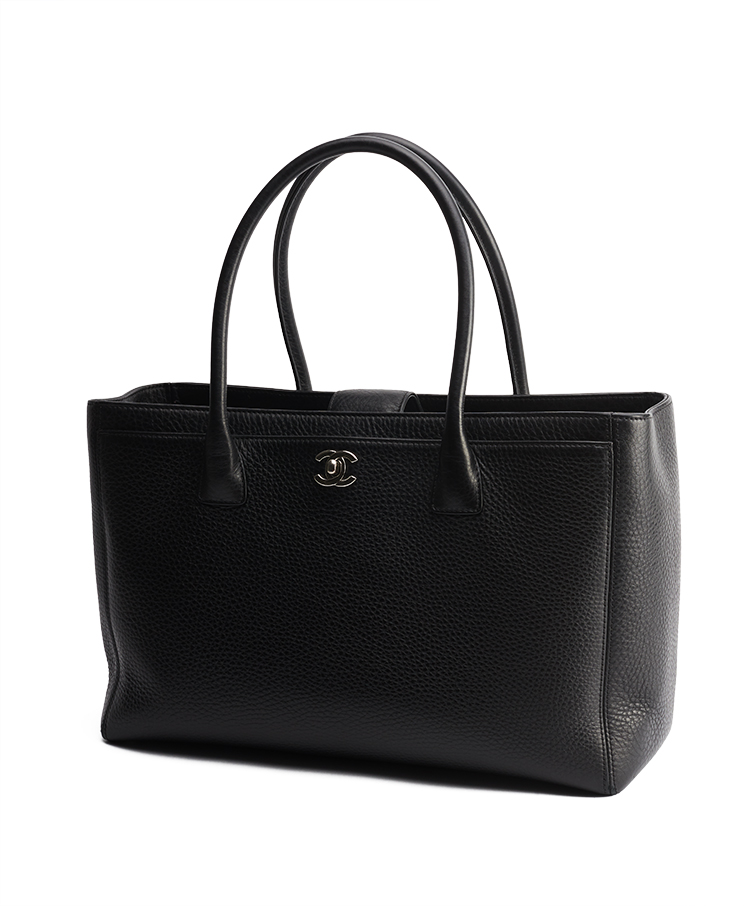 Chanel Cerf Executive Medium