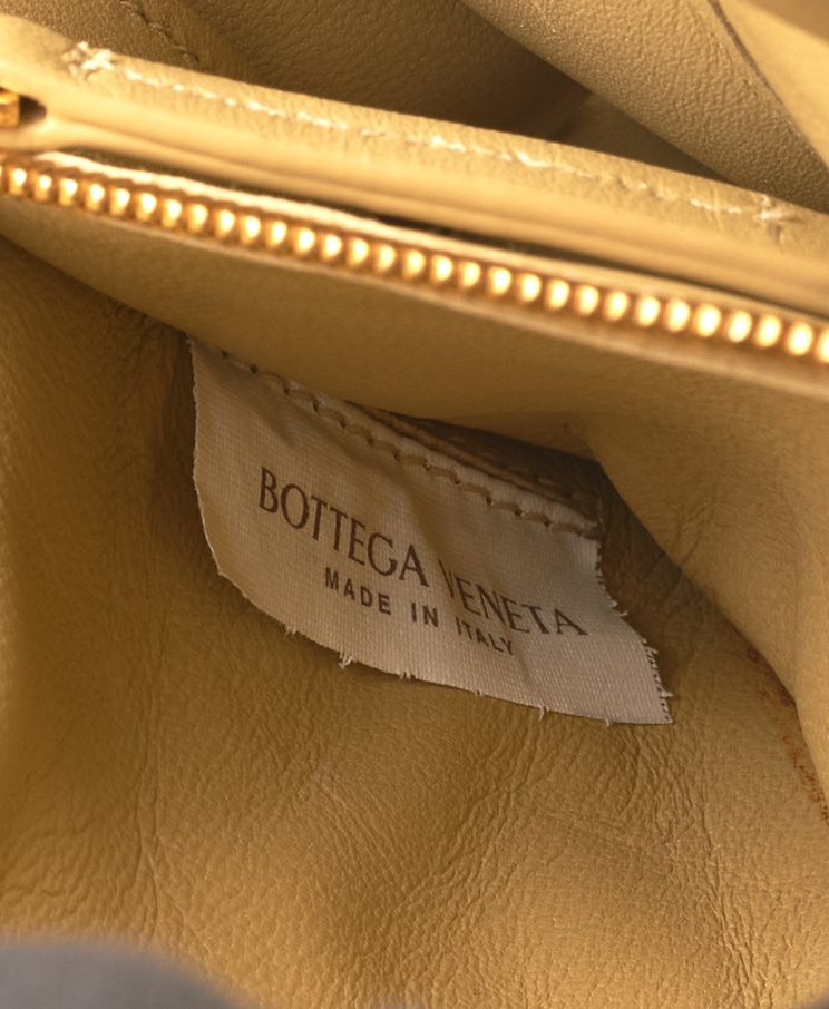 Bottega Veneta Classic Cassette