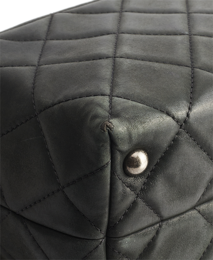 Chanel 2.55 Reissue Tote Large