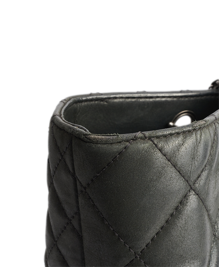 Chanel 2.55 Reissue Tote Large
