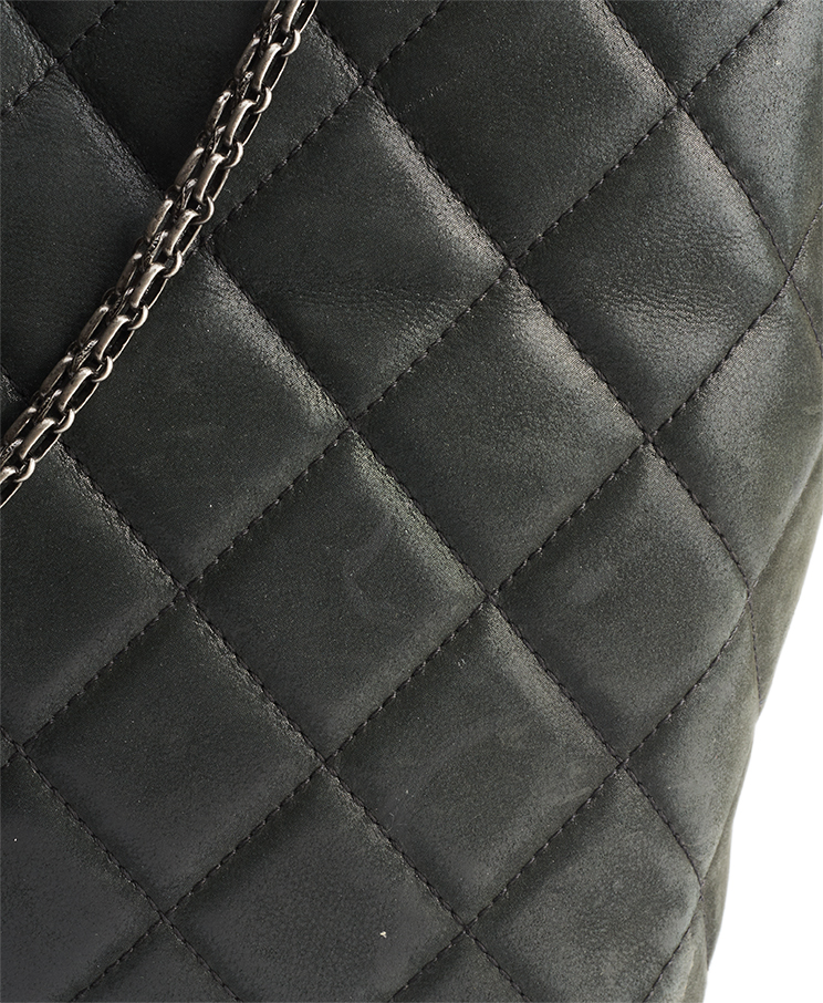 Chanel 2.55 Reissue Tote Large